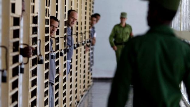 Cuba cumple acuerdo con EU y comienza a liberar a presos políticos