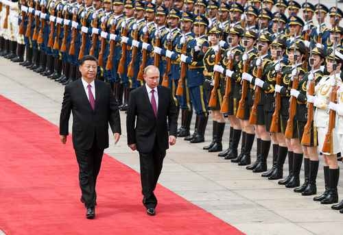 Trump apoya retorno de Rusia al G-8, mientras el zar Vlady y el mandarín Xi sellan su amistad