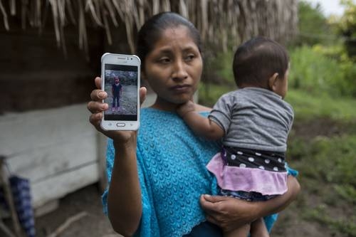 Claudia Maquín, madre de Jakelin, la niña guatemalteca de siete años que murió estando bajo custodia del gobierno estadunidense.Foto Ap