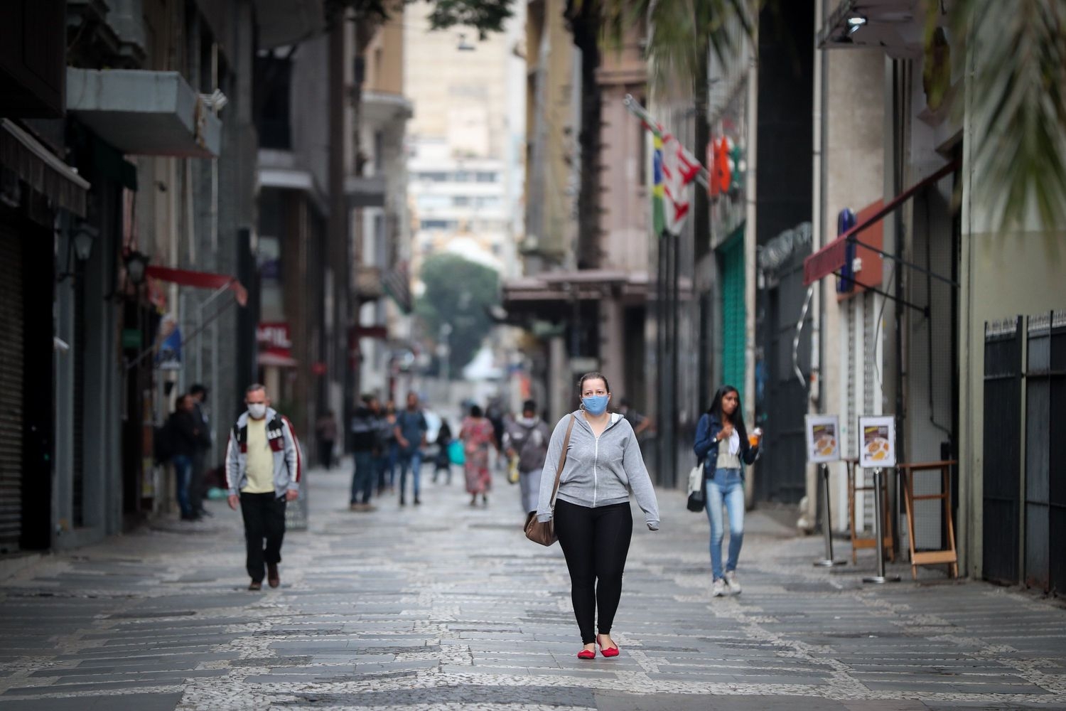 Una calle peatonal de São Paulo, el pasado viernes.Fernando Bizerra Jr. / EFE
