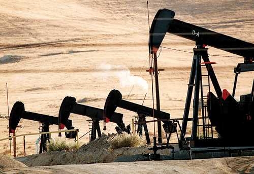 La industria del fracking de EU podría enfrentar pérdidas por 300 mil mdd.Foto Ap