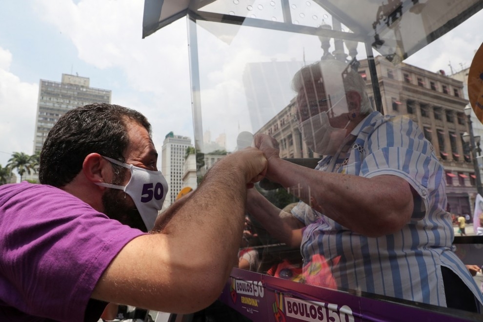 Campaña electoral en Brasil durante la pandemia. — REUTERS/Amanda Perobelli