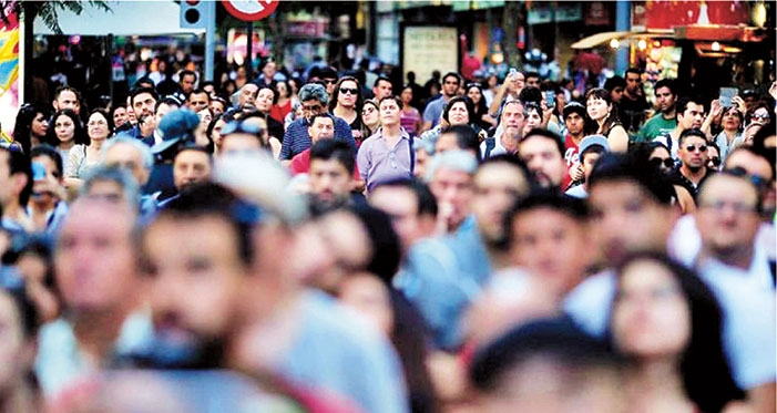 http://issuespost.com/las-caracteristicas-de-las-clases-medias-en-la-clase-media-a-cual-pertenezco/