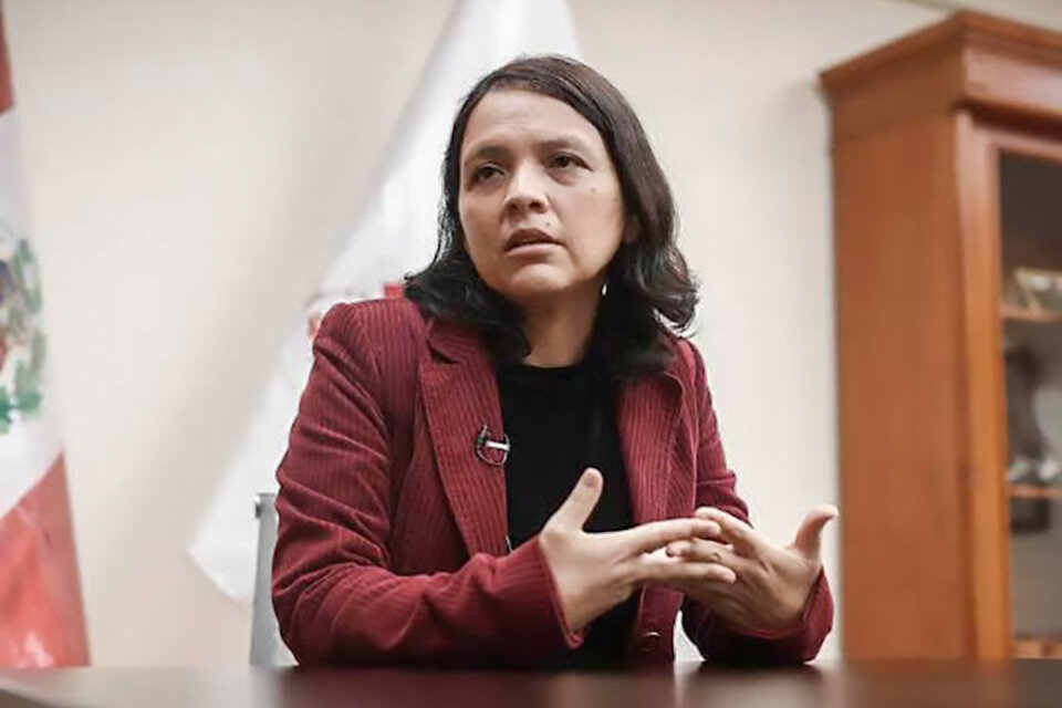 Anahí Durand: Exministra de la Mujer y presidenta del partido de izquierda Nuevo Perú