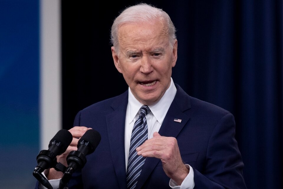 Biden ya había liberado 50 millones de barriles en noviembre.. Imagen: EFE