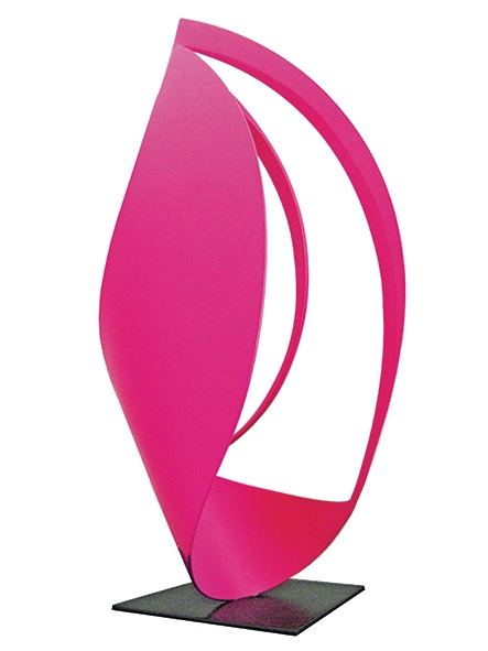 Gabriel Beltrán, Crisálida, escultura, acero, 97 x 40 x 31 cm. (Cortesía del autor)