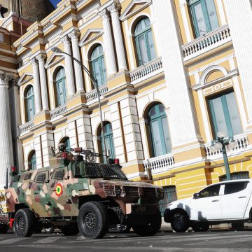Bolivia: Una asonada que dejó muchas dudas